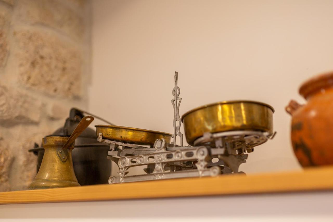 Antique Central Komiza House Nona Nika Zewnętrze zdjęcie