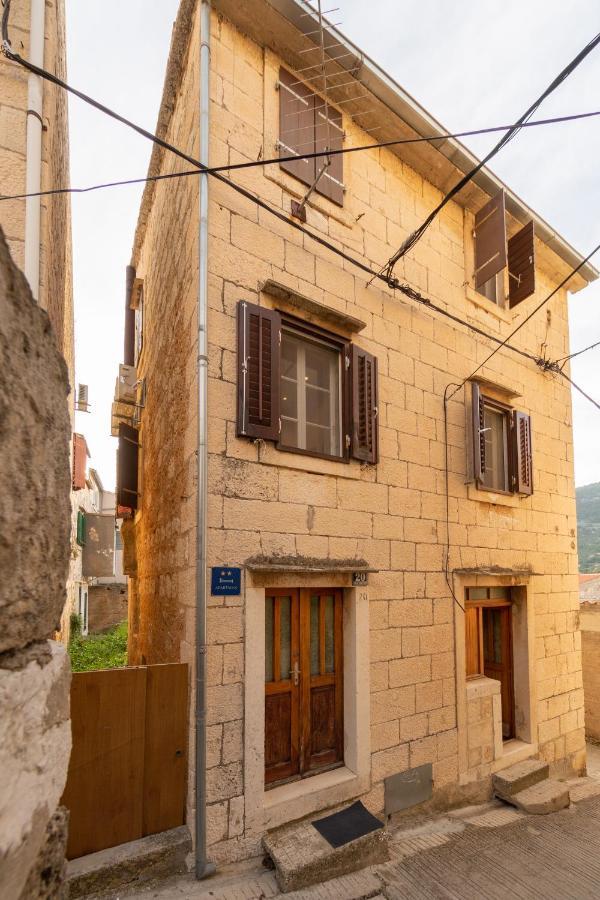 Antique Central Komiza House Nona Nika Zewnętrze zdjęcie